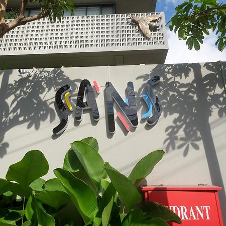 Sans Hotel Rg Living Jogja By Reddoorz Pakualaman Bagian luar foto