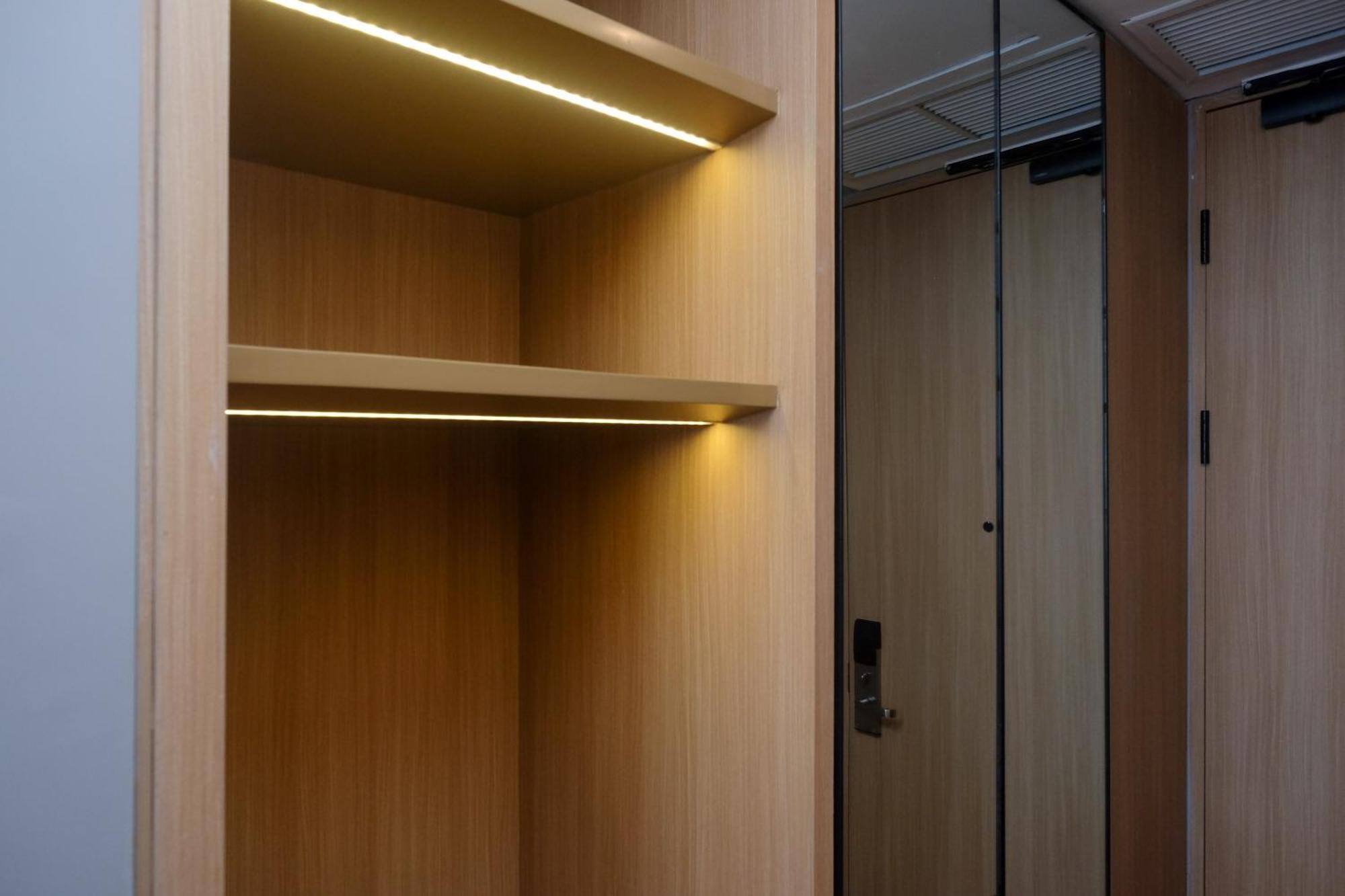 Sans Hotel Rg Living Jogja By Reddoorz Pakualaman Bagian luar foto